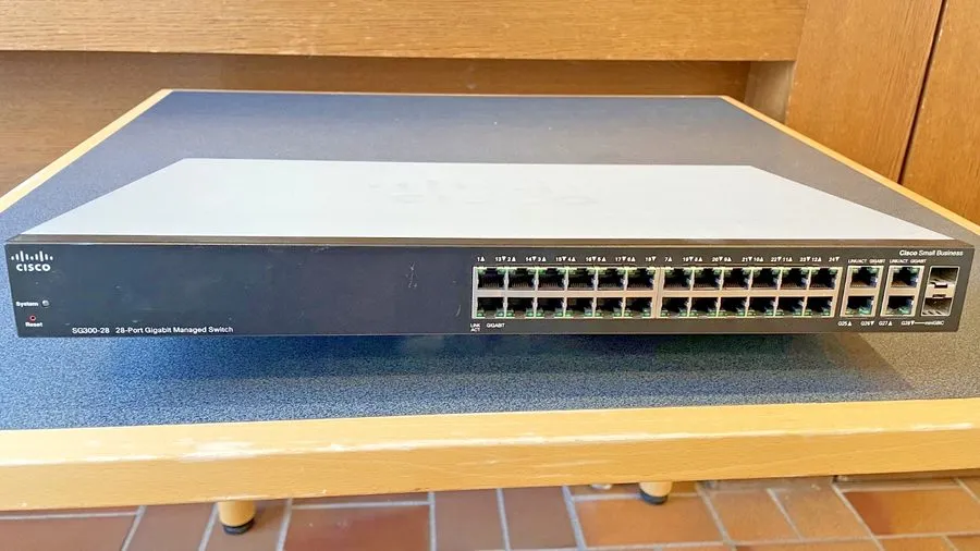 Коммутатор Cisco SG300-28P Small Business Switch (Non-POE)