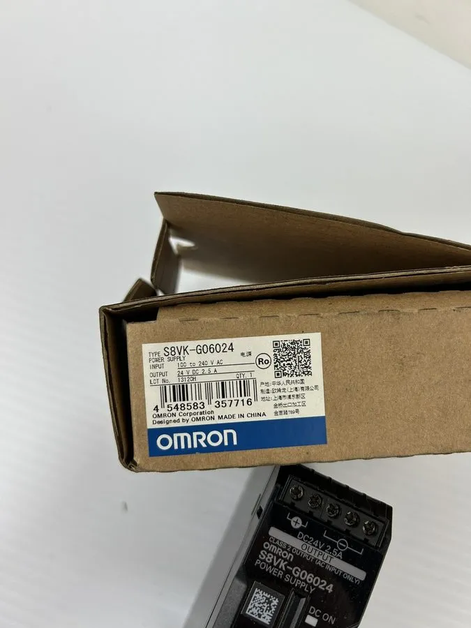 Блок питания Omron S8VK-G06024 Switching Power Supply 24VDC 2.5A 60W DIN Rail
