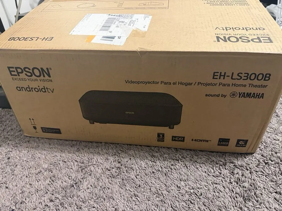 Проектор Epson EH-LS300B 4K PRO-UHD Ultra Short Throw Laser Projector Android TV