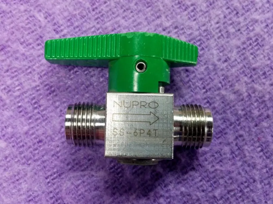 Клапан Swagelok SS-6P4T Plug Valve 3/8" Stainless Tube Fitting