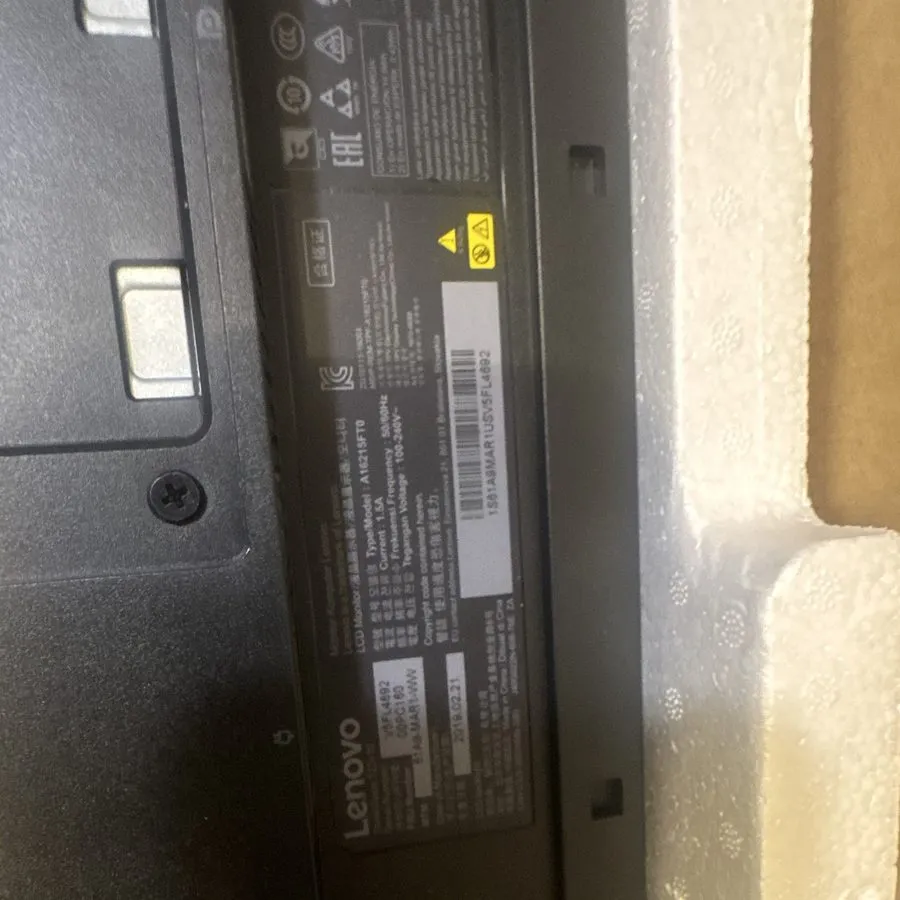 Монитор Lenovo ThinkVision T22i-20 21.5" TFT LCD Monitor 1920x1080 16:9 Black