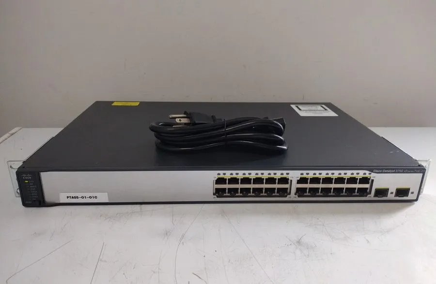 Коммутатор Cisco Catalyst 3750 V2 WS-C3750V2-24PS-E 24-Port PoE Network Switch
