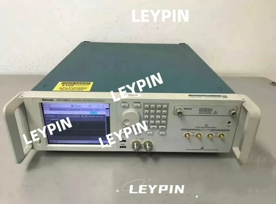Генератор сигналов Tektronix AWG710B 2.1GHZ/4.2GS/s Arbitrary Waveform Generator