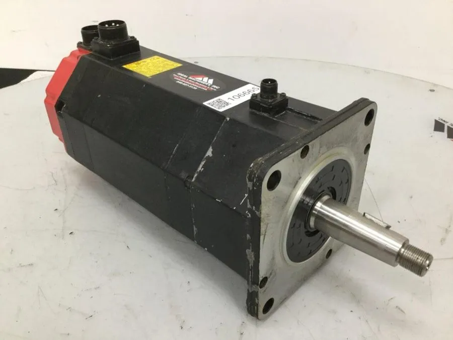 Серводвигатель Fanuc A06B-0146-B675 AC Servo Motor A22/1500 3.0 kW 3PH