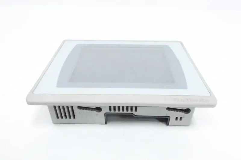Панель оператора 2711P-T7C21D8S Allen Bradley PanelView Plus 7 Standard 7 Termin