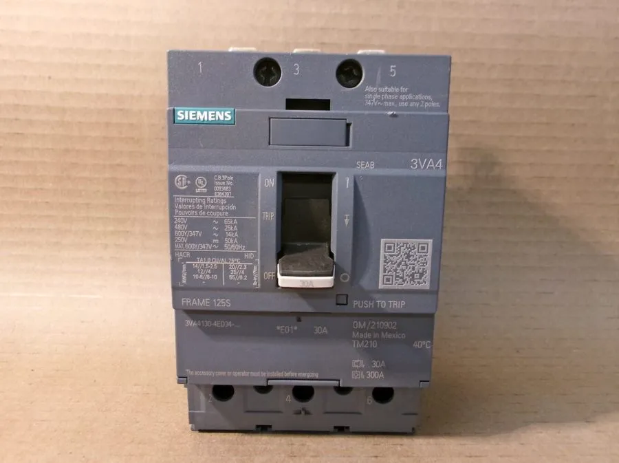 Автоматический выключатель Siemens 3VA4130-4ED34-0AA0 ,Circuit Breaker, 3P/30A /