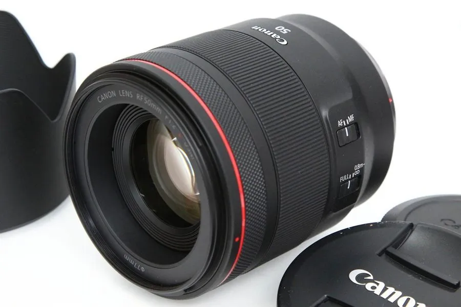 Фотокамера Canon EOS R10 Mirrorless Camera with RF50mm F1.8 STM Lens