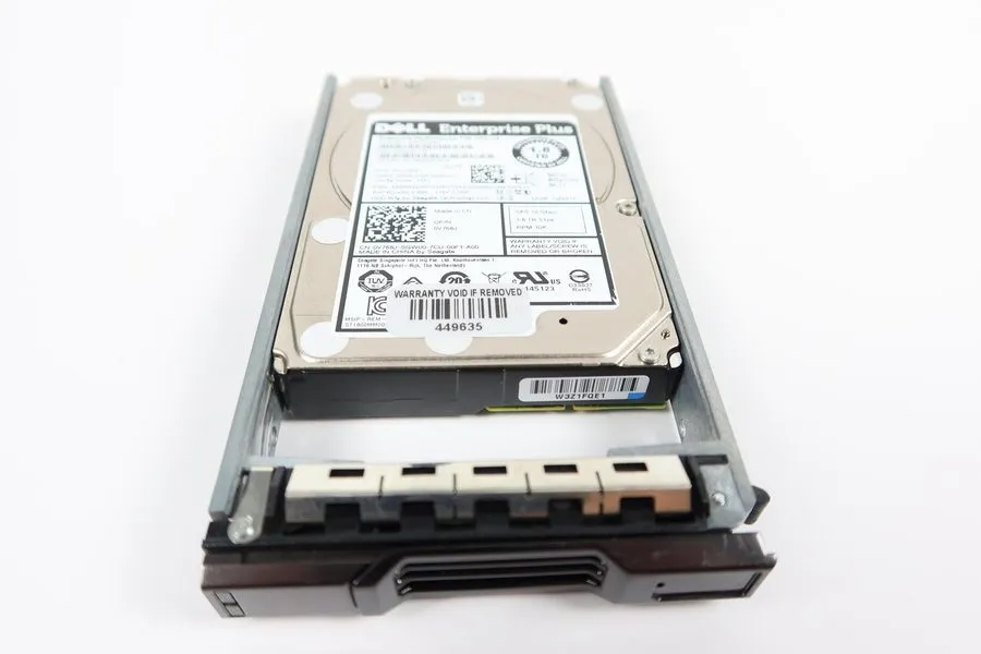 Жёсткий диск V768J 0V768J ST1800MM0078 DELL Compellent 1.8TB 10K 12G 2.5" SAS 51