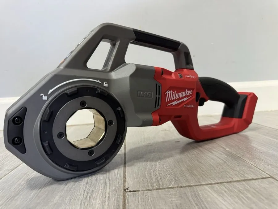 Режущий инструмент Milwaukee 2870-22 Cordless Pipe Threader Kit Red (New, Comple