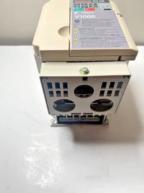 Частотный преобразователь Yaskawa V1000 AC Drive CIMR-VU4A0005FAA Rev. A 3HP 3Ph