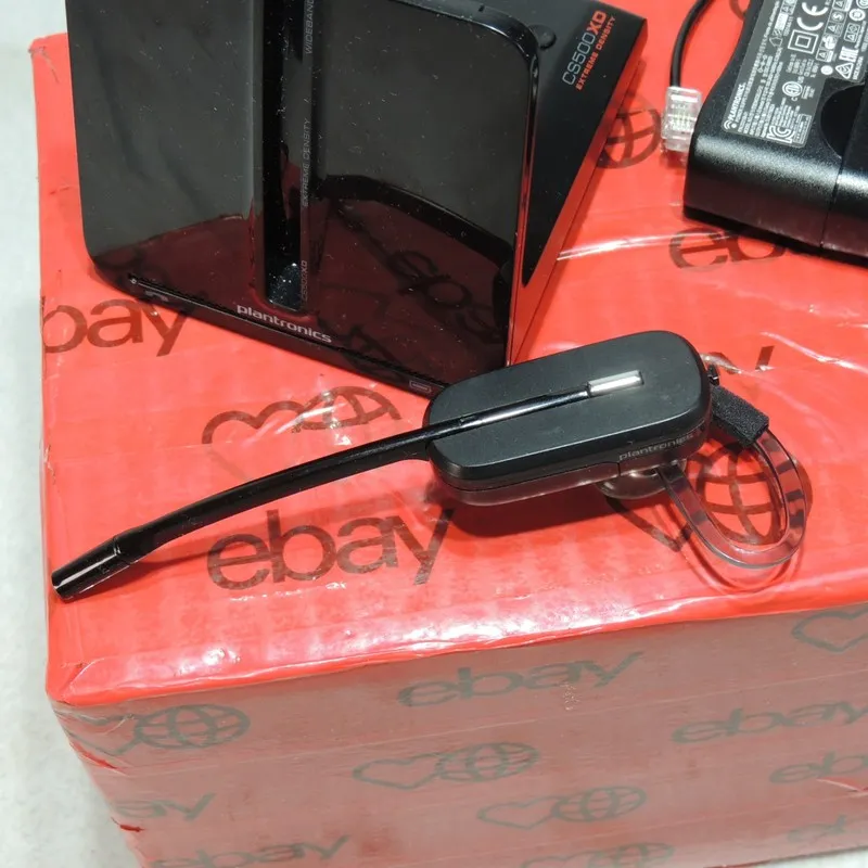VoIP-шлюз Plantronics CS500XD Extreme Density Wireless Headset W/ Base Charger