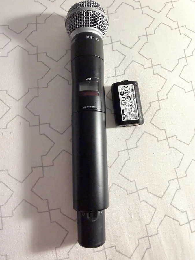 Микрофон Shure AD2/SM58 Handheld Wireless Microphone Transmitter Freq G55 470 63