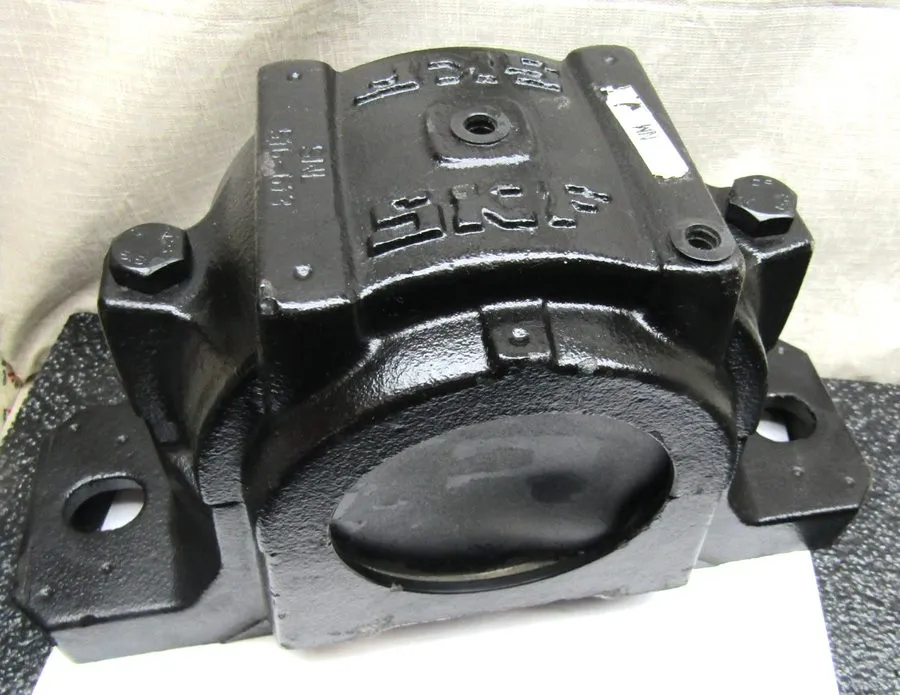 Подшипник SKF SNH 516-613 SPLIT PILLOW BLOCK 516 613 BEARING HOUSING