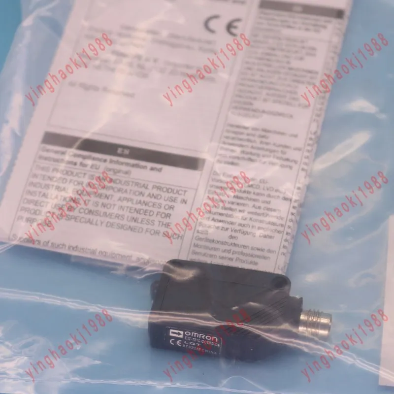Фотоэлектрический датчик Omron E3Z-T81C-GOSRD-CN Photoelectric Sensor Through-Be
