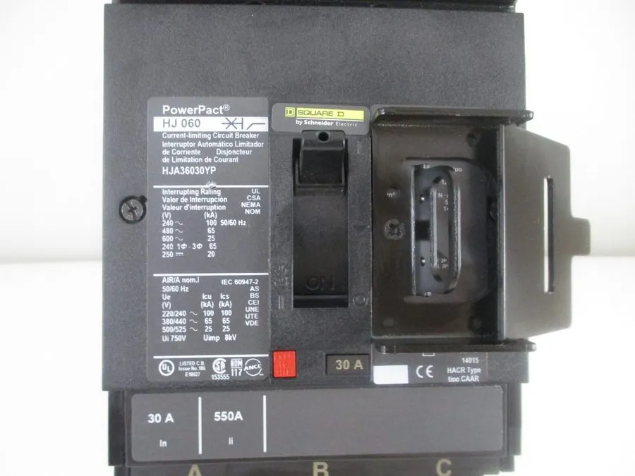 Автоматический выключатель SQUARE D HJA36030 POWERPACT I-LINE CIRCUIT BREAKER 30 — фото лота 2