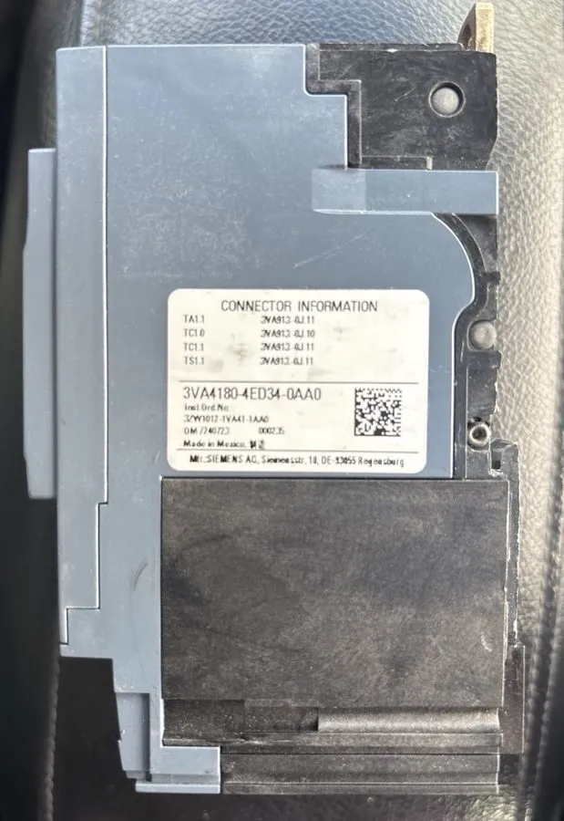 Автоматический выключатель 3VA4180-4ED34-0AA0 Siemens Circuit Breaker 3 Pole 80 