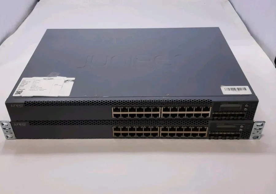 Коммутатор Juniper EX3300-24T -24 Port 1Gb + 4-Port SFP 10Gb Ethernet Switch
