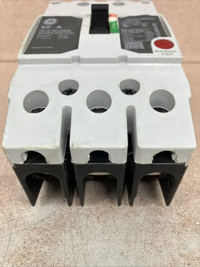 Автоматический выключатель ABB TEYL3050B Industrial 3-Pole 480V AC 50A Circuit B