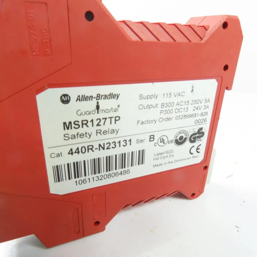 Реле безопасности Allen Bradley 440R-N23131 GuardMaster MSR127TP Safety Relay