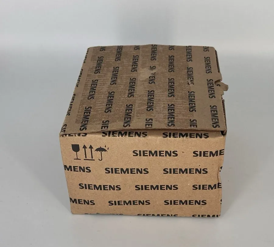 Автоматический выключатель Siemens 3VA4150-6ED34-0AA0 Circuit Breaker 3P/50A /48 — фото лота 4