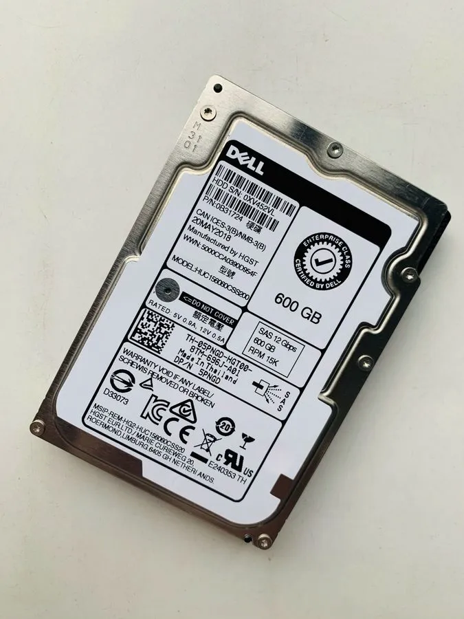 Жёсткий диск DELL 5PNGD 05PNGD HUC156060CSS200 600GB 15K 12Gbps SAS 2.5" Hard Dr