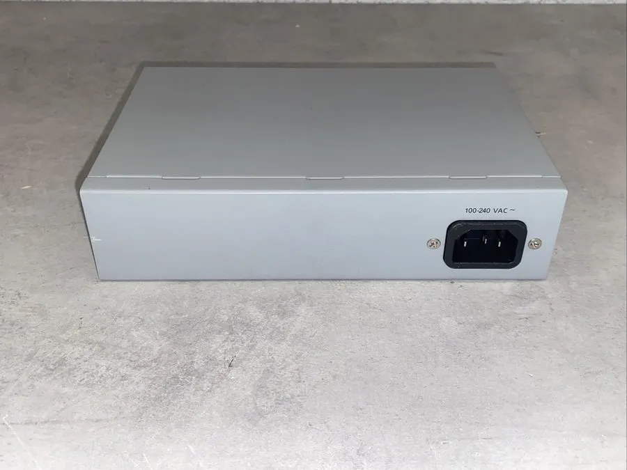 Коммутатор 39332 ALLIED TELESIS 16-PORT, GIGABIT ETHERNET SWITCH AT-GS900/16