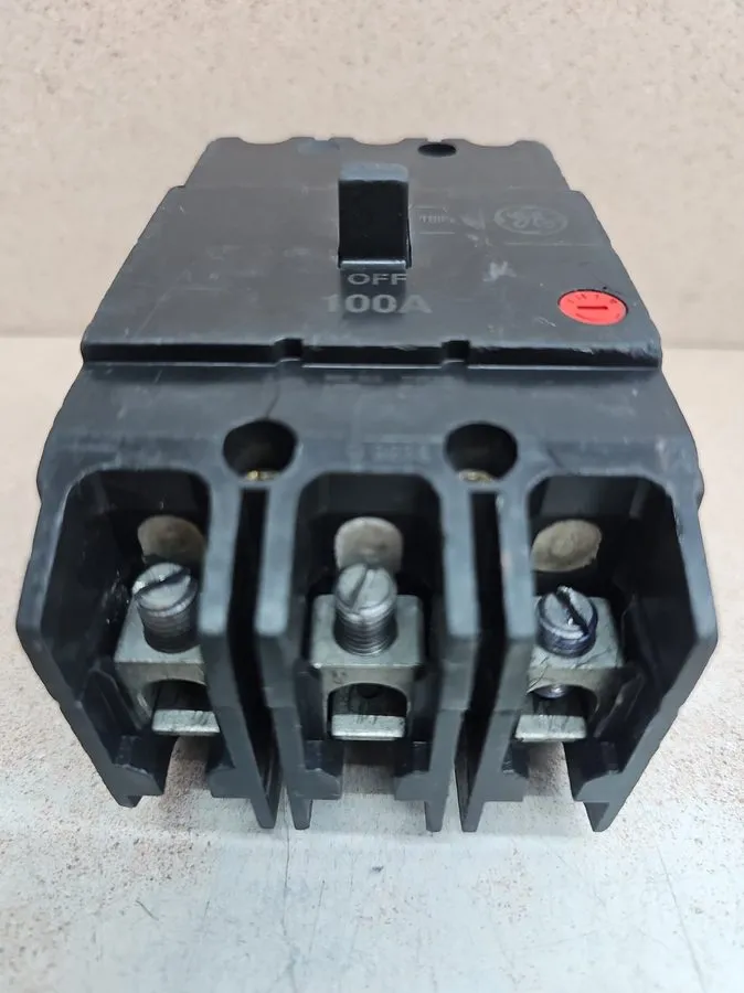 Автоматический выключатель GE General Electric 100A Circuit Breaker, 3-Pole, 480