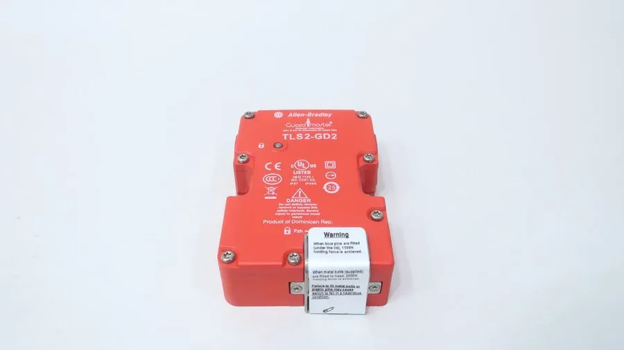 Реле безопасности Allen Bradley TLS2-GD2 Guardmaster Safety Switch 440G-T27177 /
