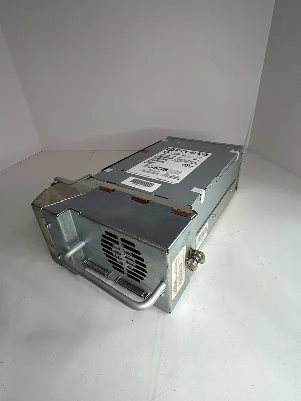 Ленточная библиотека HP MSL6000 Library Ultrium 960 LTO3 Tape Drive 973604-101 — фото лота 1