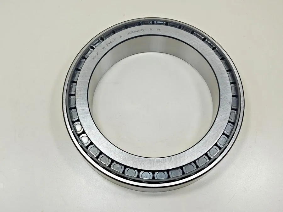 Подшипник M244210 SKF Tapered Roller Bearing Cup Only Timken OD 12.375 in — фото лота 1