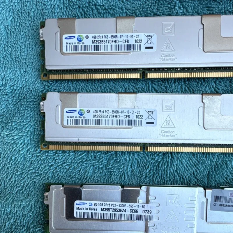 Модуль памяти Samsung DDR3 DDR2 ECC Registered DIMM 7x240-Pin PC3-8500 PC2-5300F