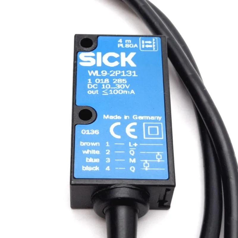 Фотоэлектрический датчик SICK 1018285 Retro-Reflective Photoelectric Sensor WL9-