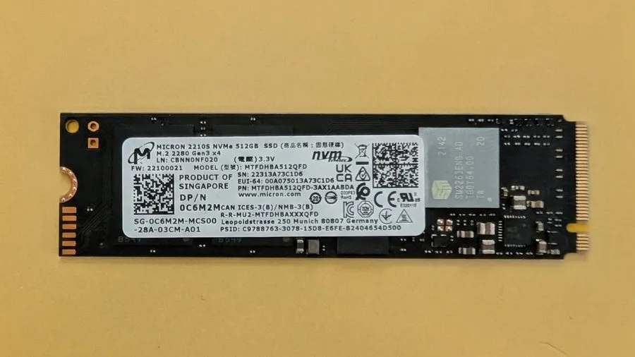 SSD-накопитель Micron 2210 512GB MTFDHBA512QFD NVMe M.2 SSD's (71%-75% Health)