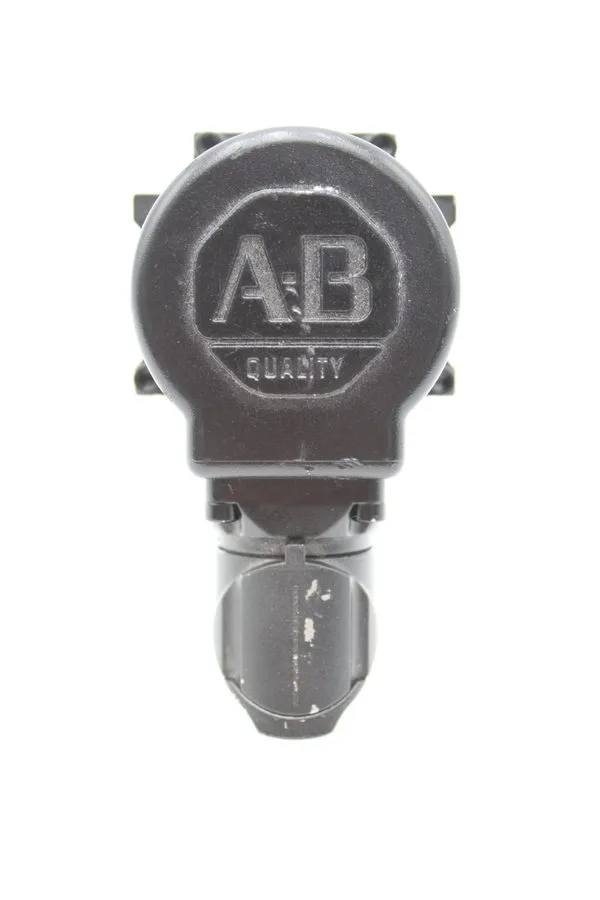 Серводвигатель Allen-Bradley VPL-B0632F-PJ12AA Kinetix VP Low Inertia Servo Moto