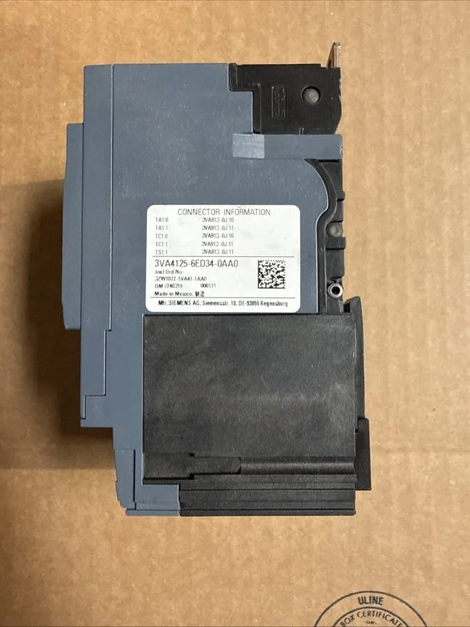 Автоматический выключатель Siemens 3VA4125-6ED34-0AA0 3 Pole 25 Amp Volt 65kA Bo