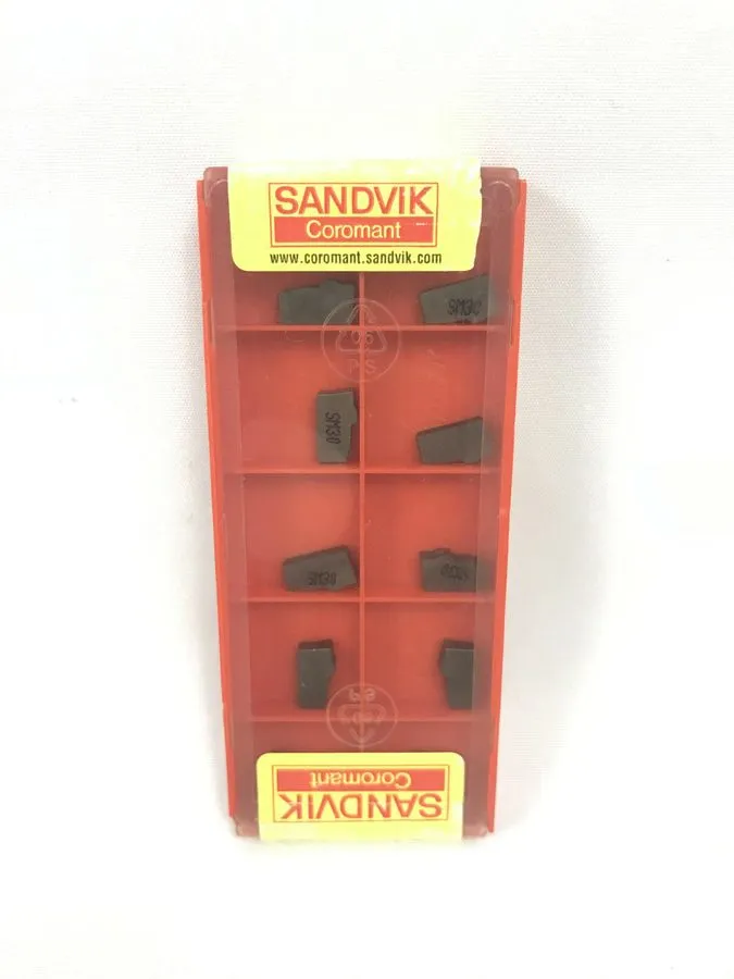 Режущий инструмент SANDVIK 330.20-30-AA Grade SM30 Carbide Insert