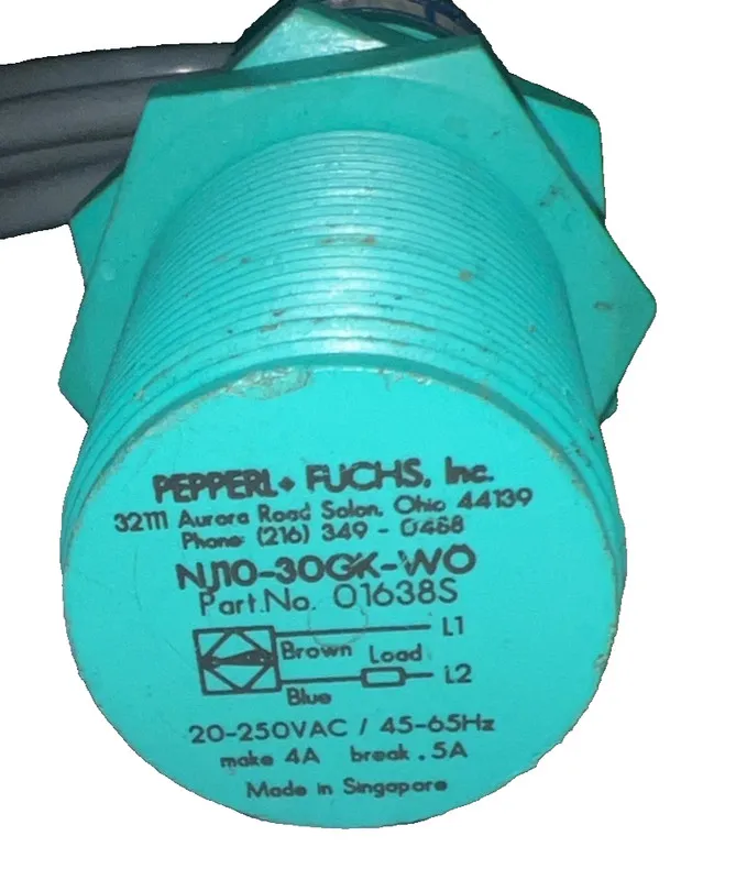 Датчик приближения PEPPERL+FUCHS NJ10-30GK-WO INDUCTIVE PROXIMITY SENSOR