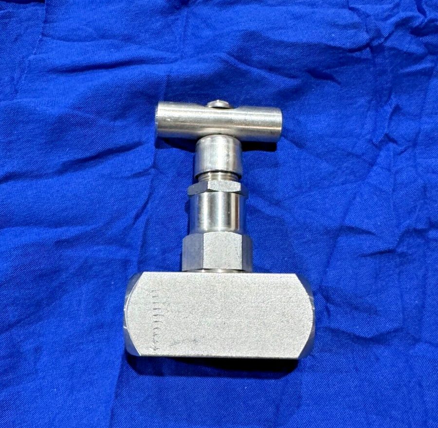 Клапан Swagelok SS-4GUF6 SS General Utility Service Needle Valve FNSP