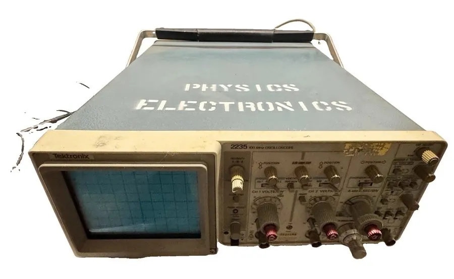Осциллограф Tektronix 2235 100MHz Analog-Oszilloskop Powers On Not Fully