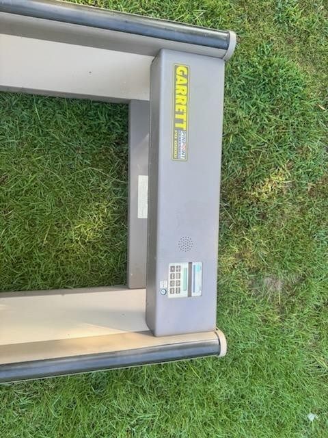 Оборудование видеонаблюдения Garrett PD6500i Walk-Through Metal Detector Commerc — фото лота 1