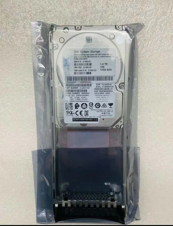 Жёсткий диск IBM 1.8TB 01NN153 01NN120 10K 12Gb/s 2.5" SAS 01NN151 V3700 V2 HDD  — фото лота 1