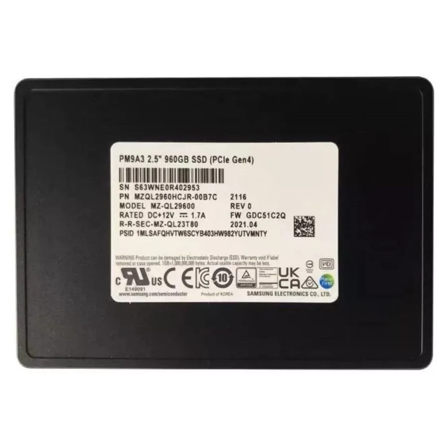 SSD-накопитель Samsung PM9A3 960GB SSD 2.5" NVMe PCIe Gen4 Solid State Drive MZQ