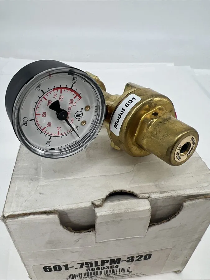 Трубопроводная арматура Compressed Gas Regulator Model 601-.75LPM-320 Max Inlet  — фото лота 2