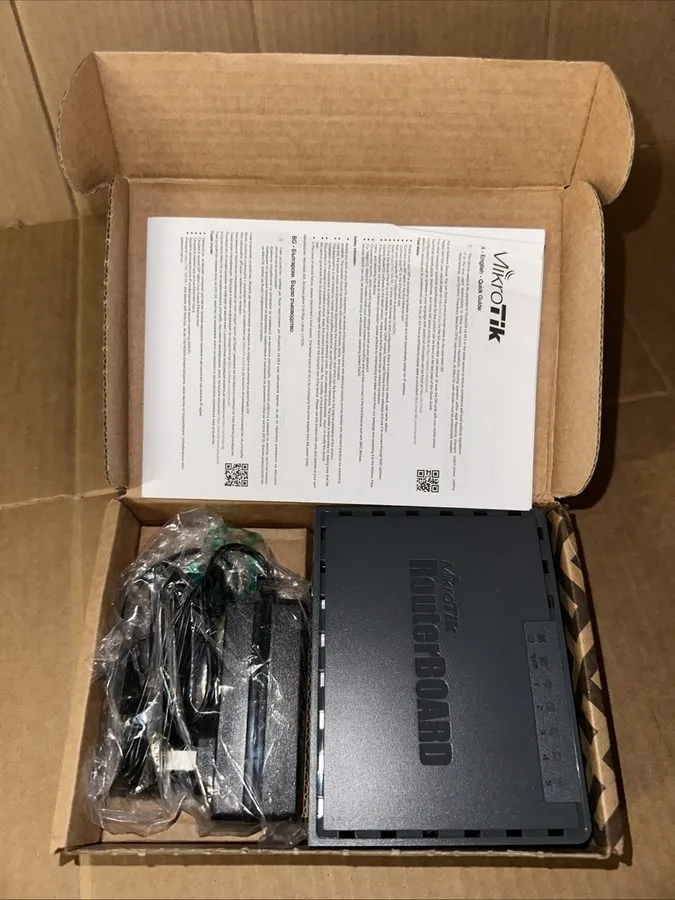 Маршрутизатор MikroTik hEX S 5 Ports Gigabit Ethernet Router RB760IGS SFP port — фото лота 1