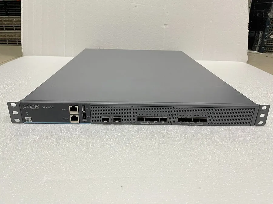 Межсетевой экран Juniper Networks SRX4100-AC 8 Port 10G SFP+ Service Gateway App