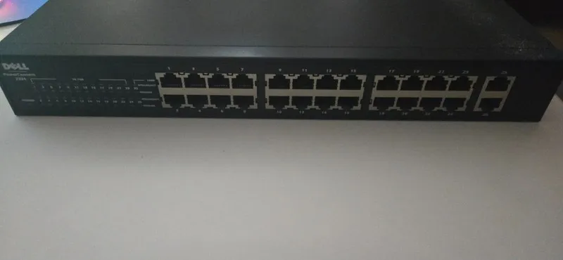 Коммутатор Dell PowerConnect 2324 24-Port Gigabit Rackmount Switch Unmanaged RJ-