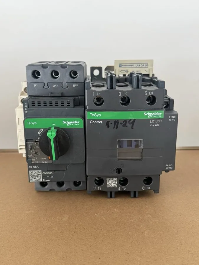 Контактор Schneider LC1D80M7 TeSys D Magnetic Contactor 80A 220V AC — фото лота 1