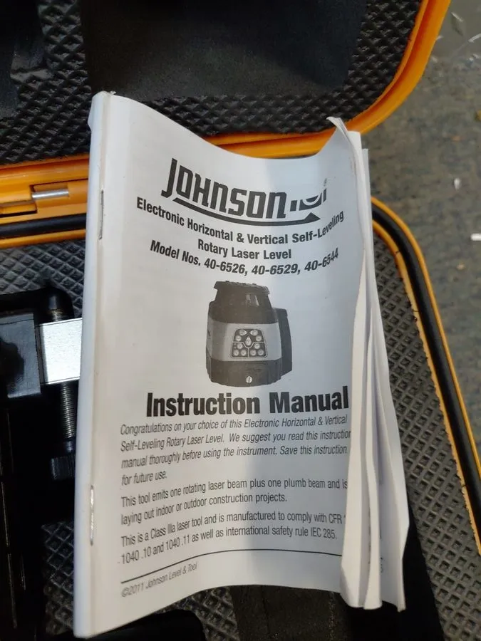 Нивелир Johnson 40-6544 Electronic Self-Leveling Horizontal/Vertical Rotary Lase