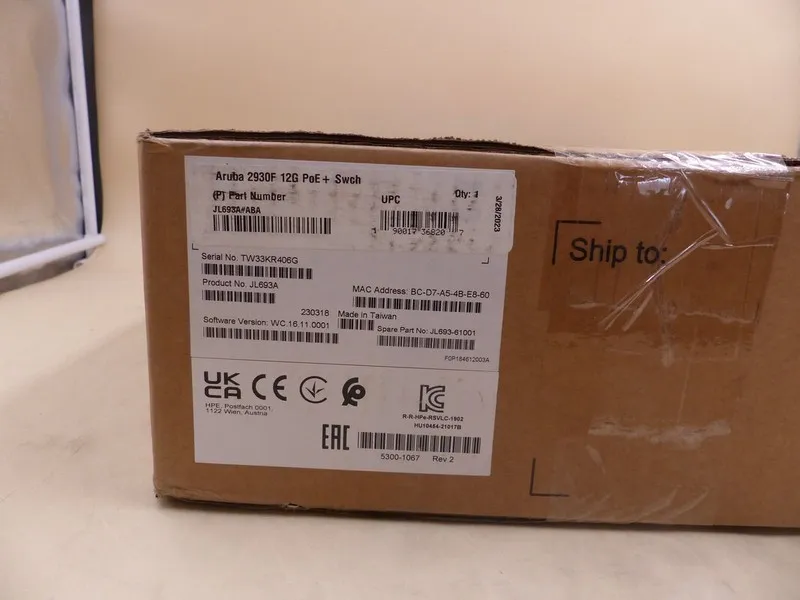 Коммутатор HPE Aruba 2930F 12 port Gigabit PoE+ Switch JL693A