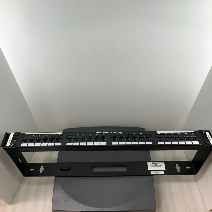 Патч-панель Panduit DP24688TGY Patch Panel, Cat 6, Rack Mt, 24 Port